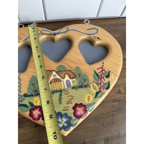 VINTAGE J.D.I. KEEPSAKES PAINTED + SIGNED WOOD HEART PHOTO FRAME GRANDMACORE - Picture 6 of 7